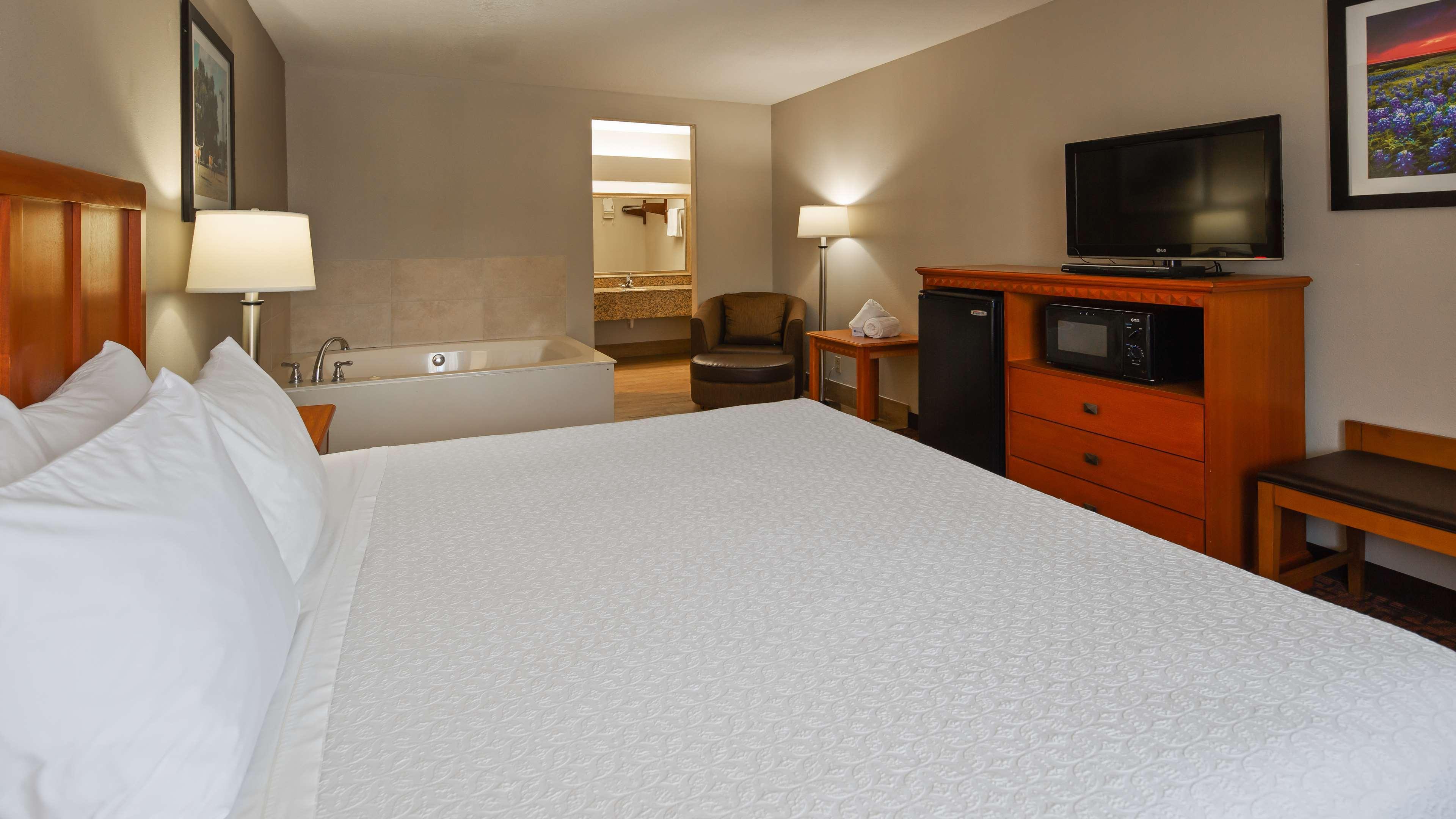 Best Western Marble Falls Inn Экстерьер фото