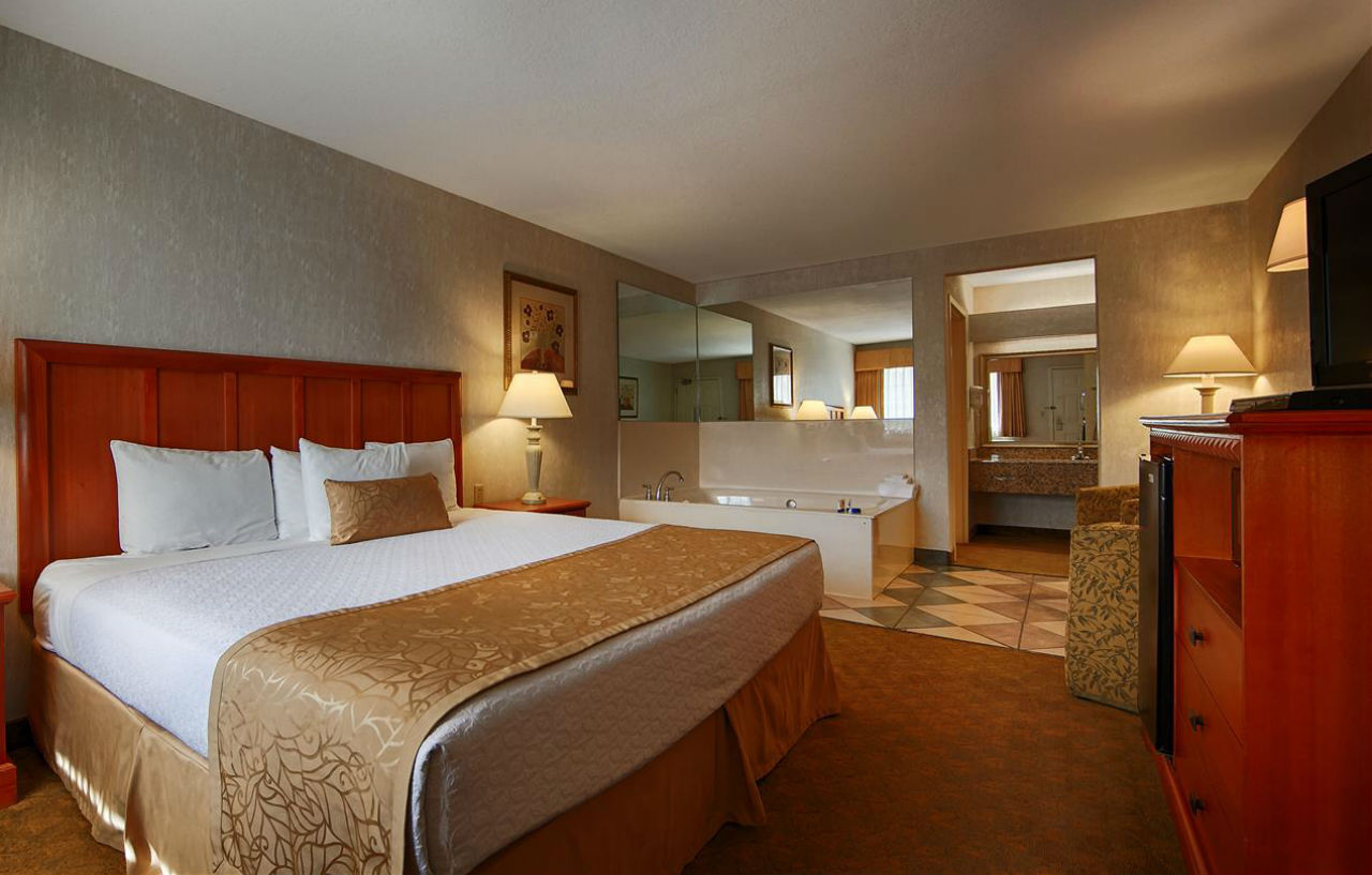 Best Western Marble Falls Inn Экстерьер фото